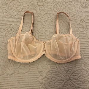 💋Victoria Secret Mesh Bra 36DD💋